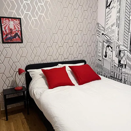 Apartment Dream Of Disney, Standing T3